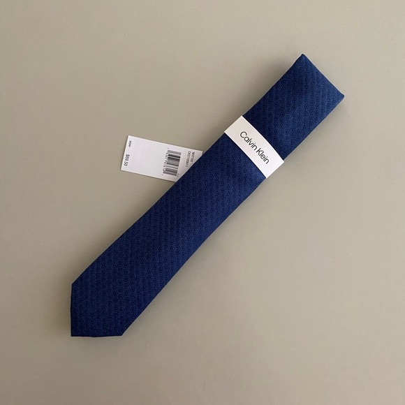 Calvin Klein Other - Calvin Klein Tie